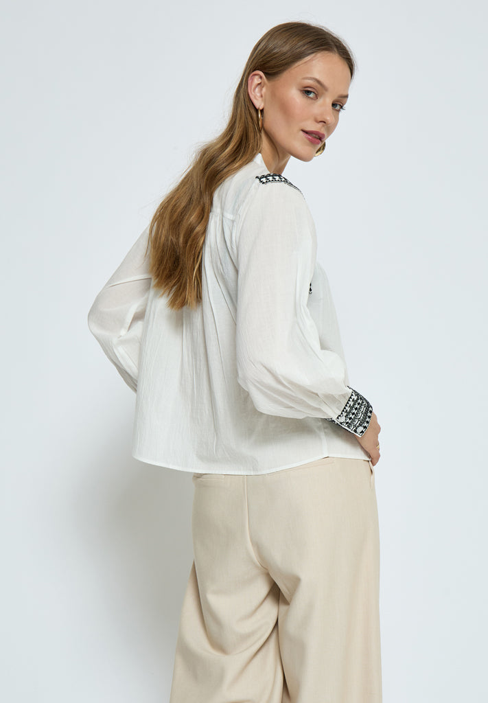 Peppercorn PCTorvi Shirt Shirt 235P Cloud Dancer Print
