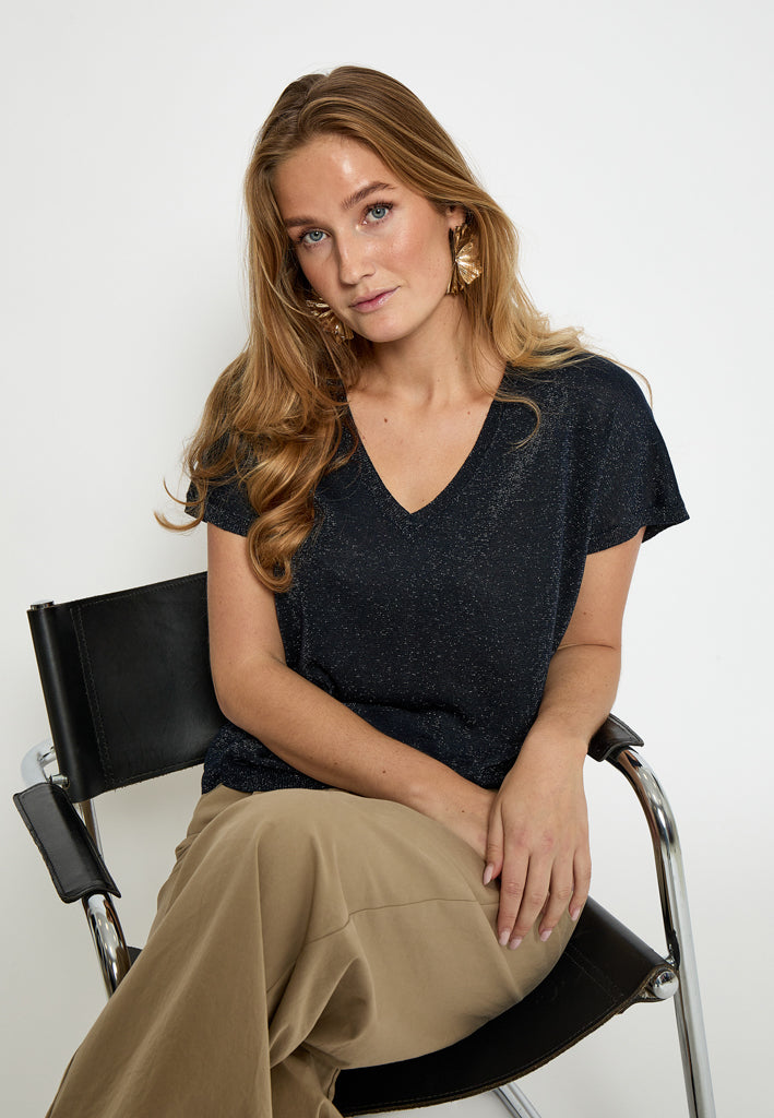 Minus Carlina Knit T-Shirt T-Shirt 5270MET Black iris Metal.