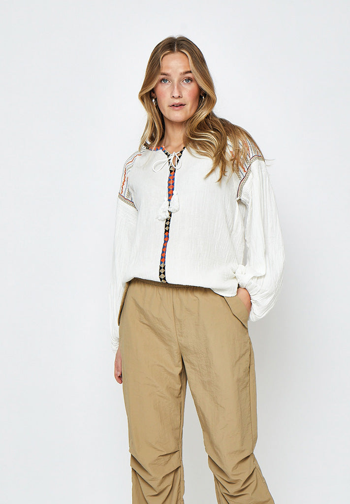 Desires DSInes Embroidery Blouse Blouse 0011 Gardenia