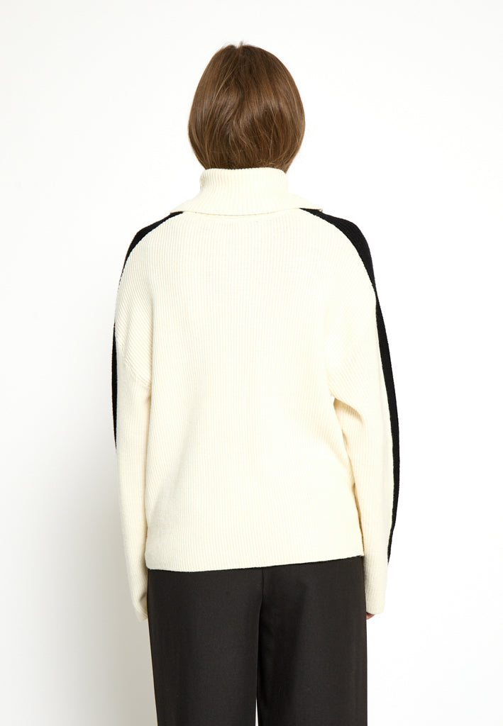 Desires DSLeandra Knit Pullover Pullover 0065 Antique White