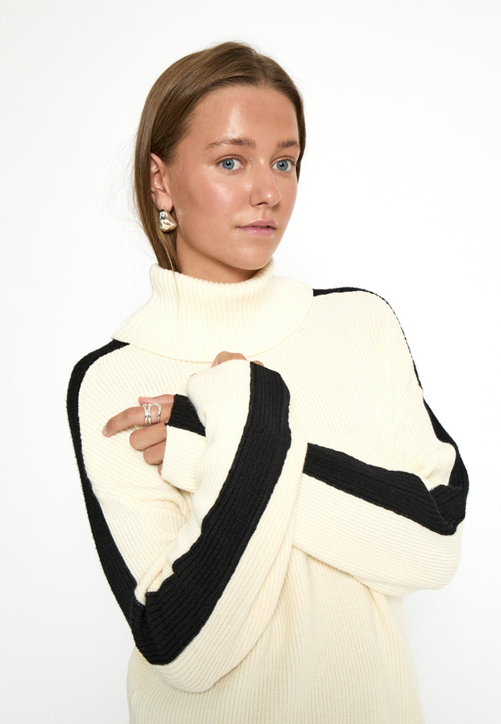 Desires DSLeandra Knit Pullover Pullover 0065 Antique White