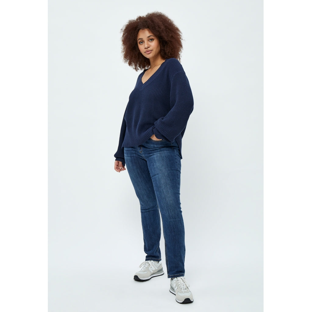 Peppercorn Destina V-Neck Pullover Curve Pullover 2318 MIDNIGHT NAVY