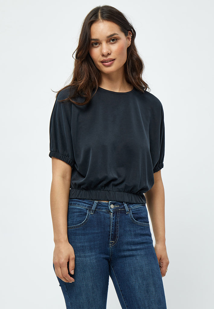 Minus MSAddilyn Top Top 100 Black