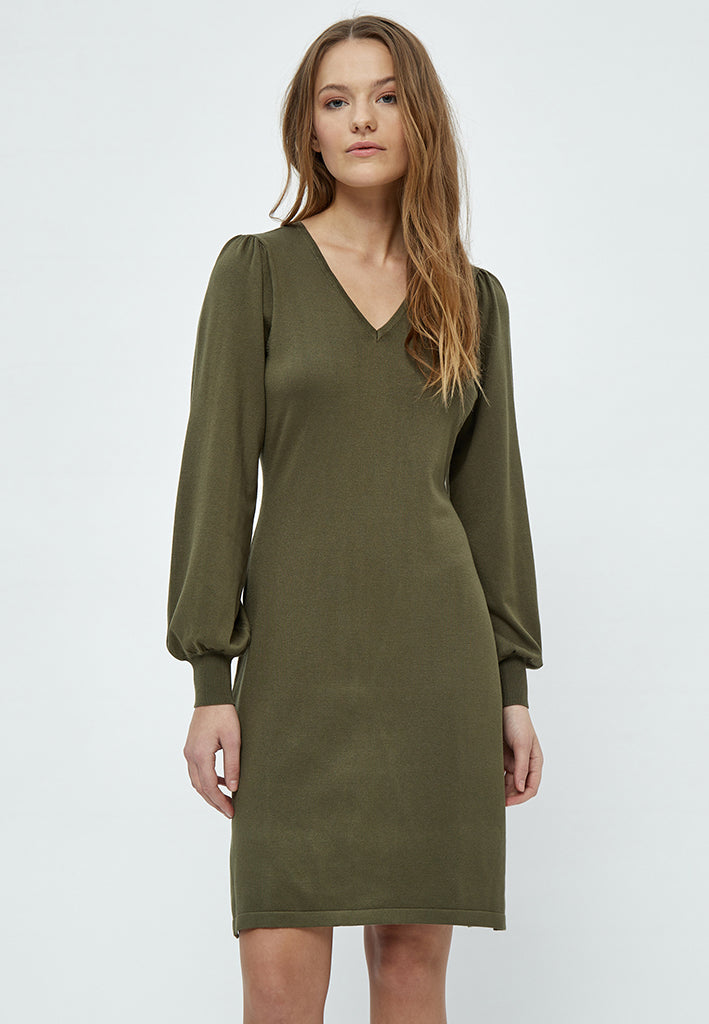Minus MSAstrid Short Knit Dress Dress 3797 Ivy green