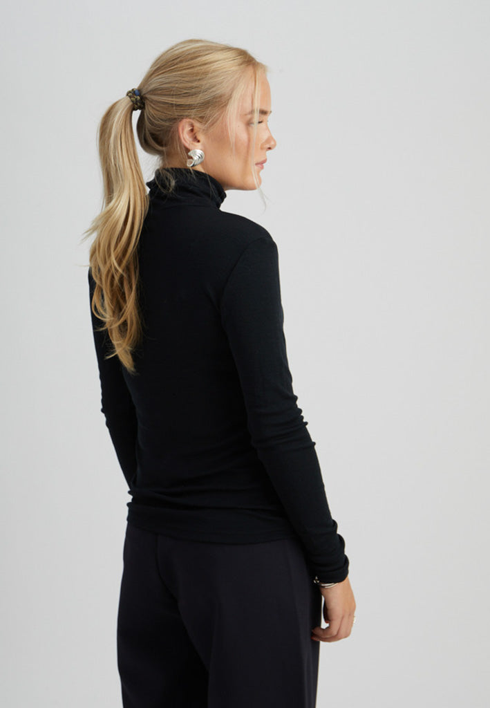 Minus MSCally Wool Top T-Shirt 100 Black