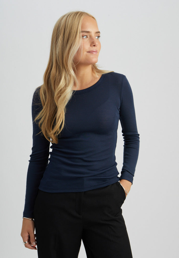 Minus MSCally Wool Top T-Shirt 2994 Sky Captain