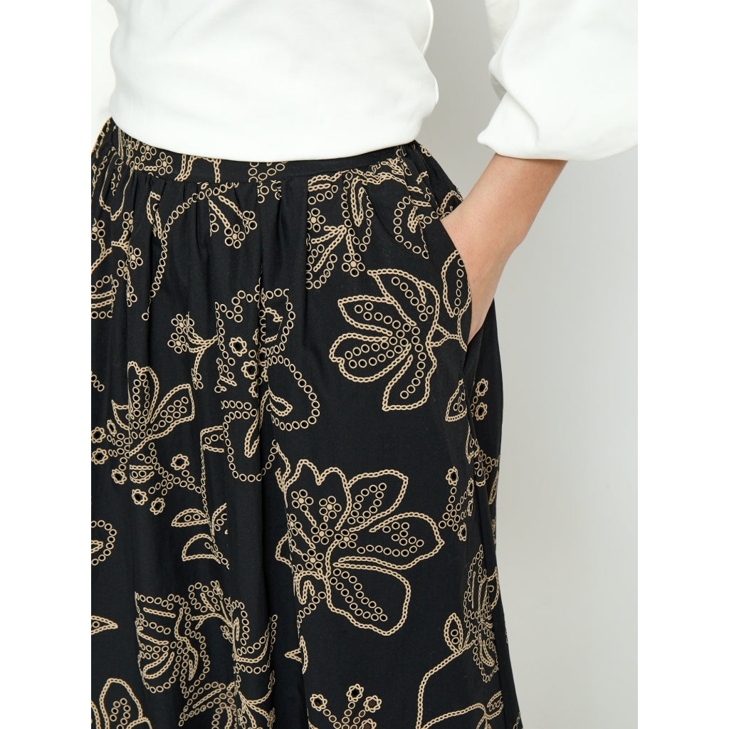 Minus MSDavina Midi Skirt Skirt 100 Black