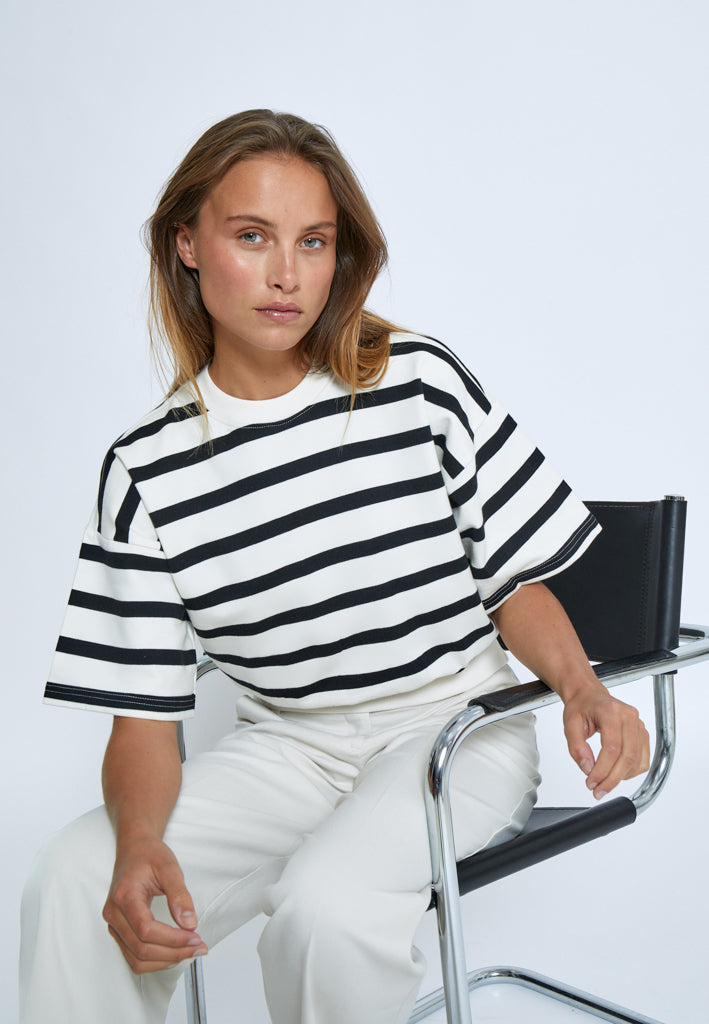 Minus MSEstella Short Sleeve Sweat Sweatshirt 100S Black Striped