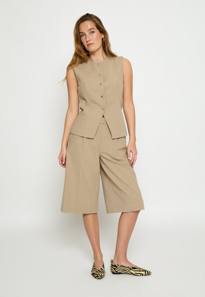 Minus MSFamey Bermuda Shorts Shorts 9015 Sand Gray