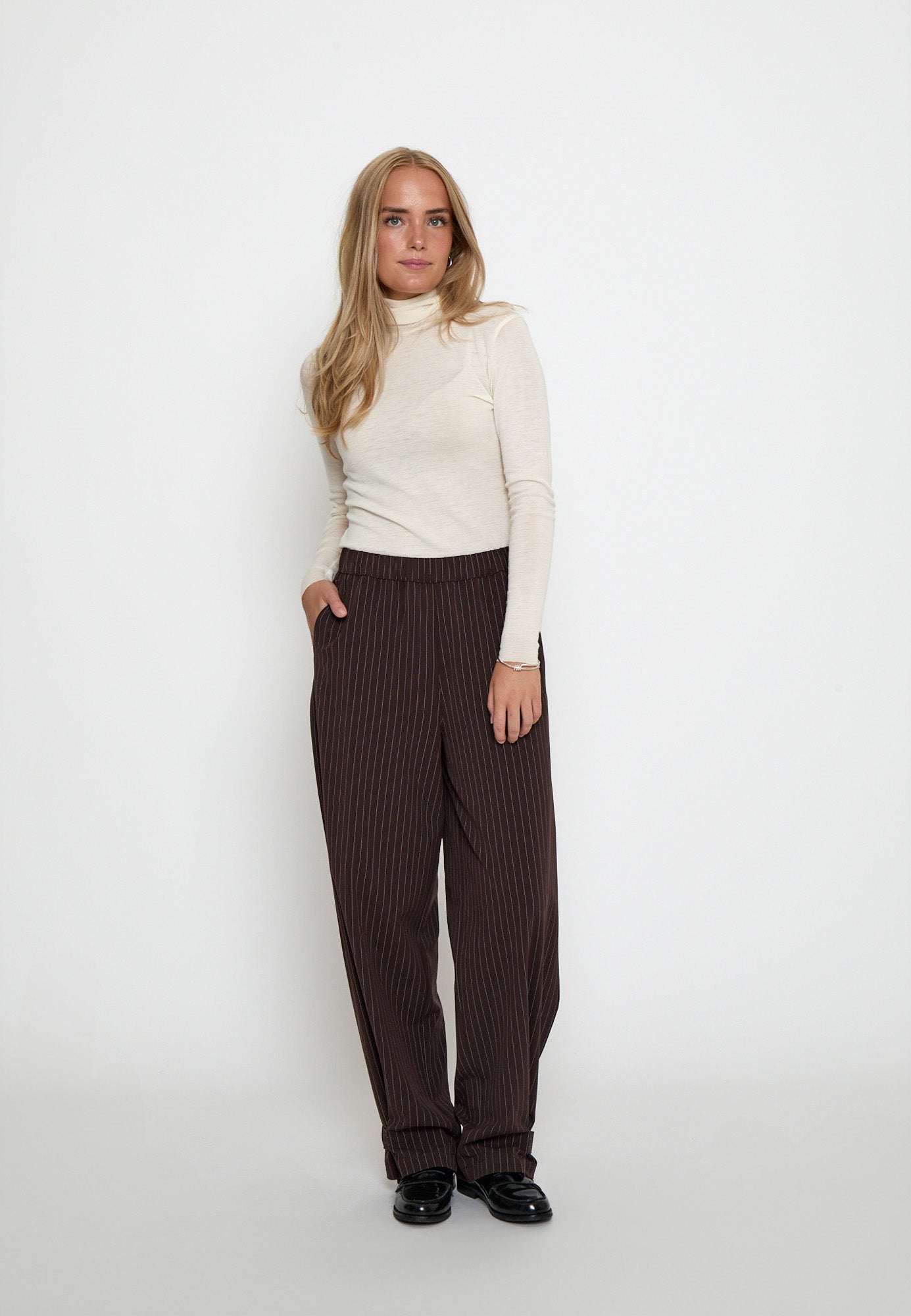 Minus MSFilippa Mid Waist Pant Pant 3681 Tiramisu