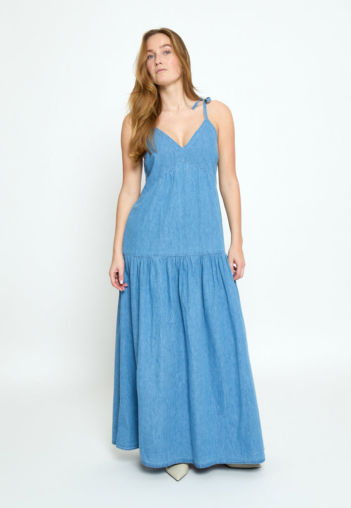 Minus MSJanika Maxi Dress Dress 001 Light Denim