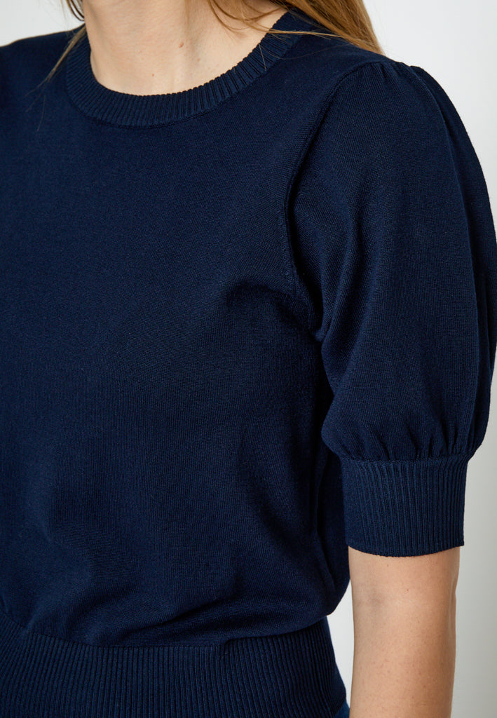 Minus MSLiva Pullover Pullover 542 Black Iris Solid