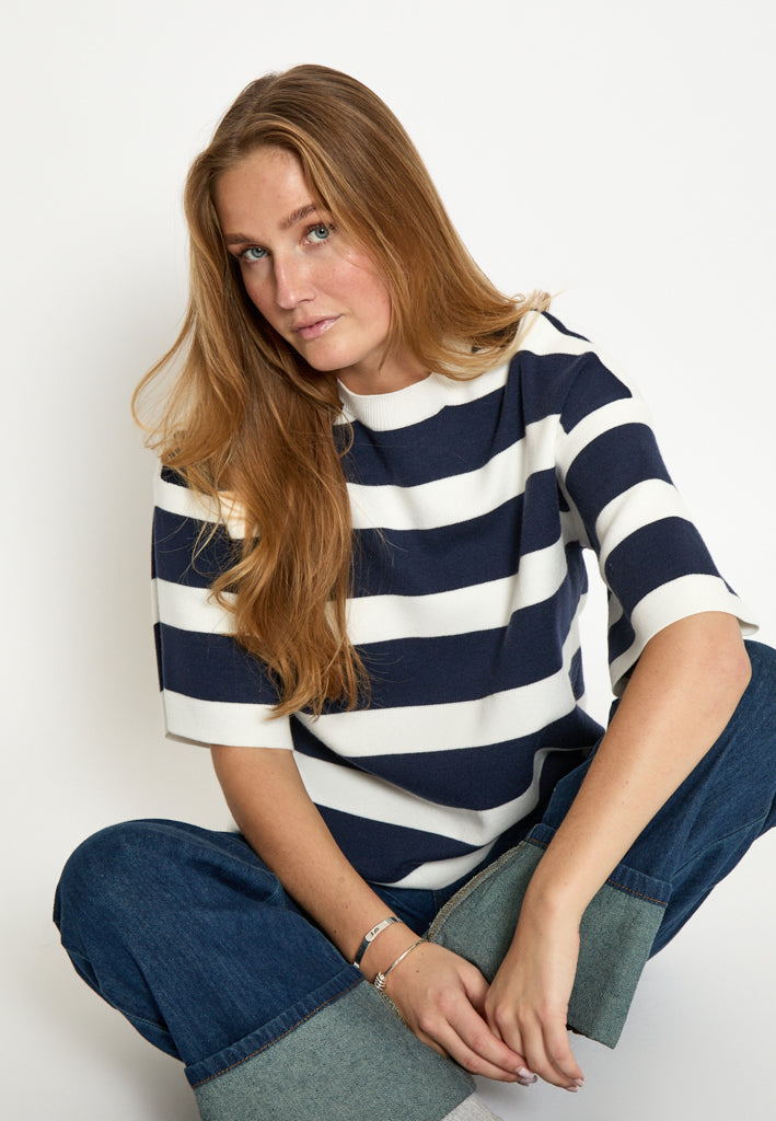 Minus MSLupi Knit T-Shirt T-Shirt 2994S SKY CAPTAIN STRIPE