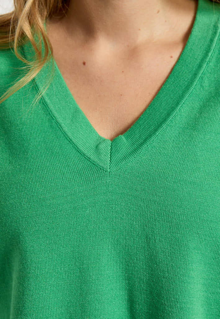 Minus MSLupi V-Neck Knit T-Shirt T-Shirt 3032 Greenbriar
