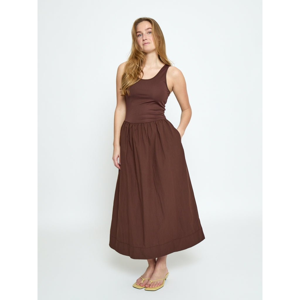 Minus MSMarie Midi Dress Dress 5065 Chestnut