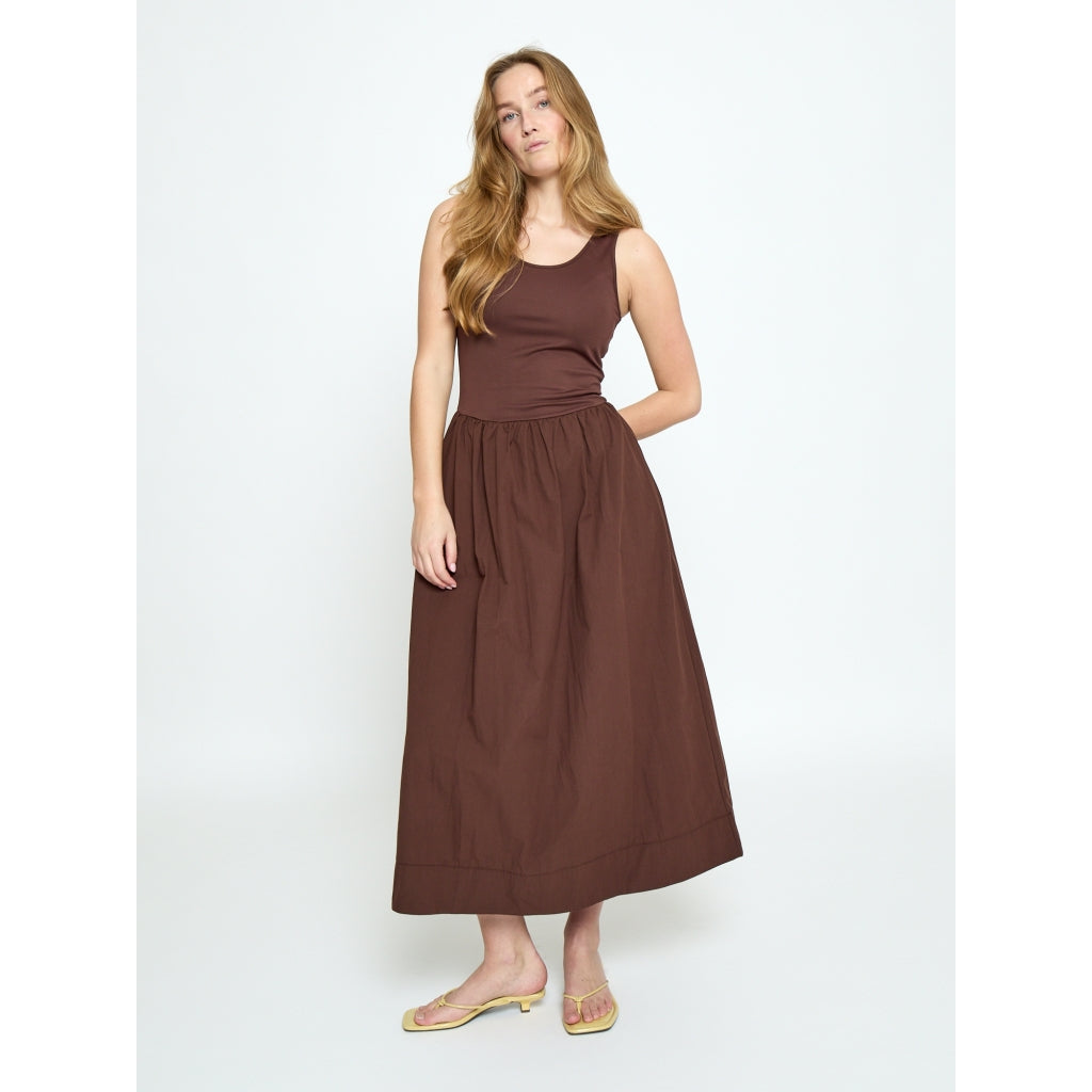 Minus MSMarie Midi Dress Dress 5065 Chestnut