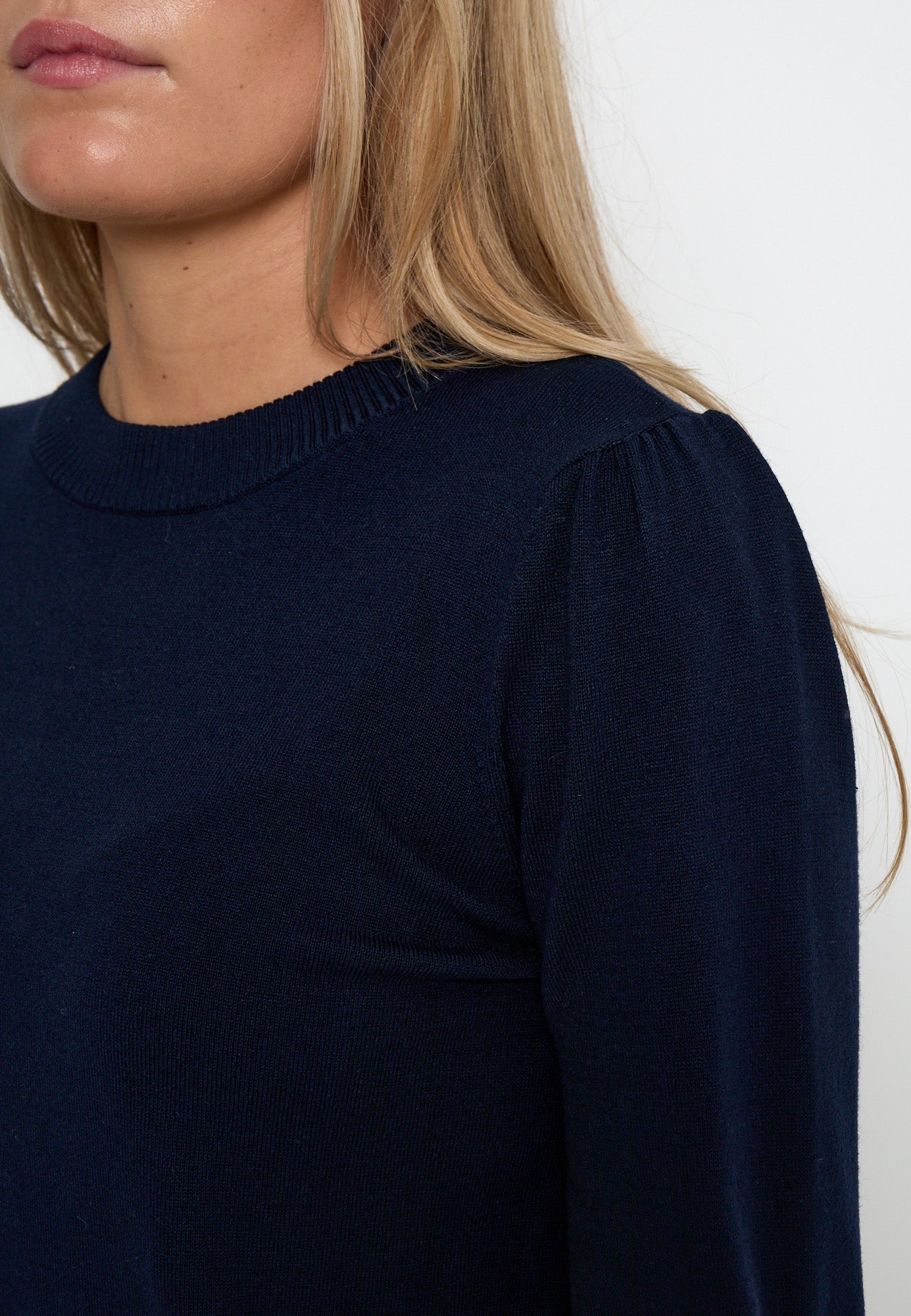Minus MSMersin Knit Pullover Pullover 542 Black Iris Solid