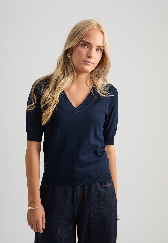 Minus MSMilla Knit T-Shirt T-Shirt 542 Black Iris Solid