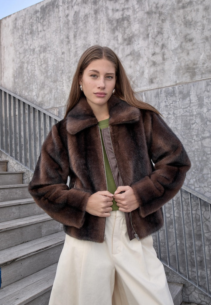 Minus MSPanoma Faux Fur Jacket Jacket 5075 Chicory Coffee