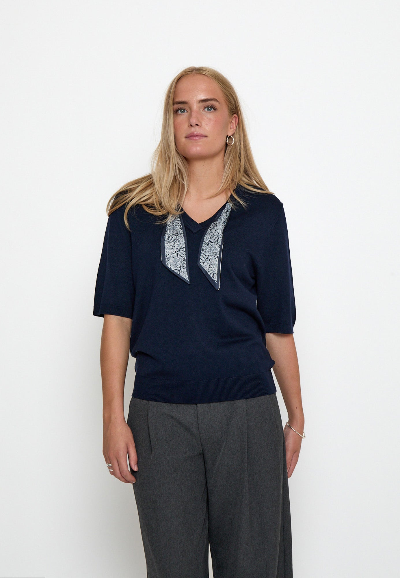 Minus MSRefaela Knit T-Shirt T-Shirt 5270 Black Iris