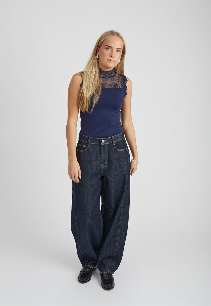 Minus MSVanessa High Neck Top 5270 Black Iris