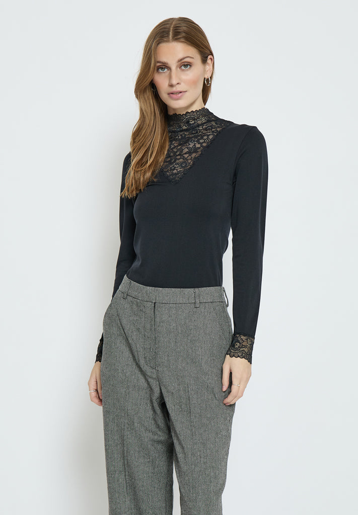 Minus MSVanessa V-Cut Blouse Blouse 100 Black