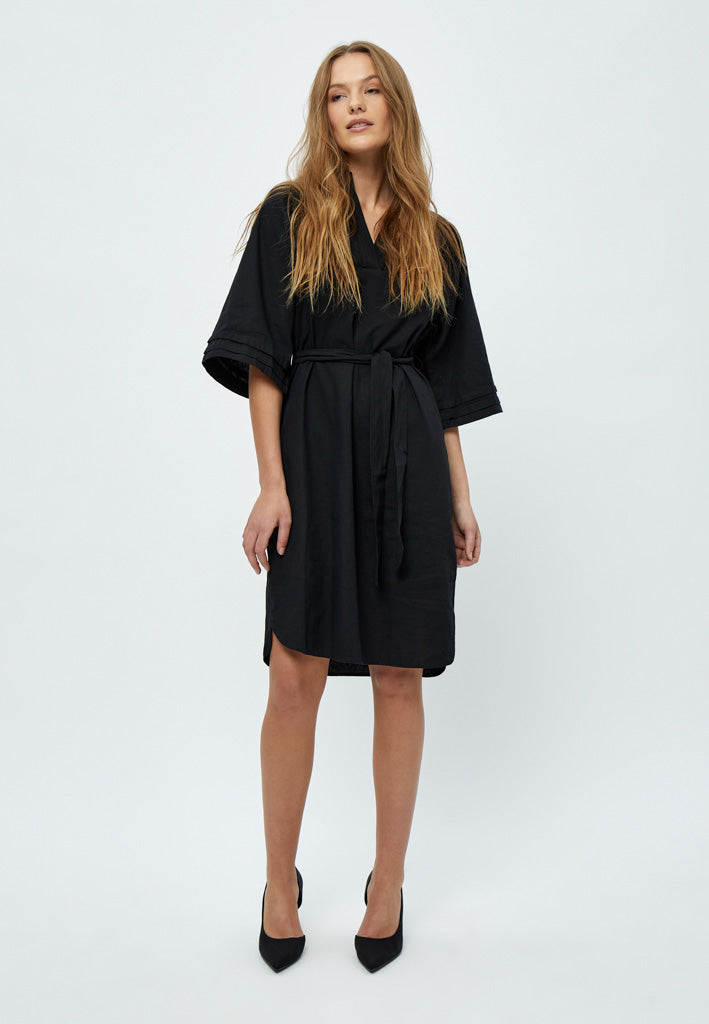 Peppercorn Melonie Bell Sleeve Dress Dress 9000 Black