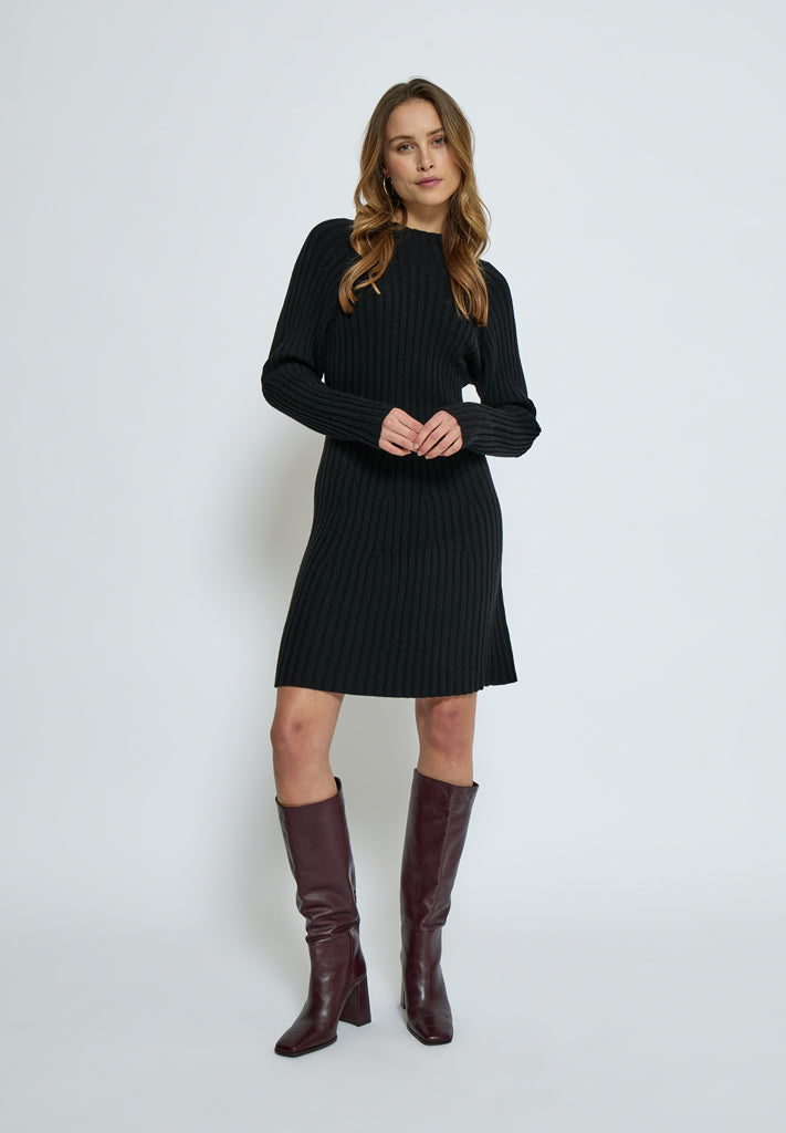 Peppercorn PCAnna Rib Over Knee Dress Dress 9000 Black