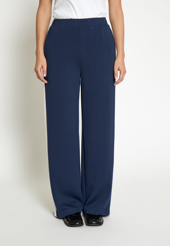 Peppercorn PCDicette Track Pant Pant 5270 Black Iris