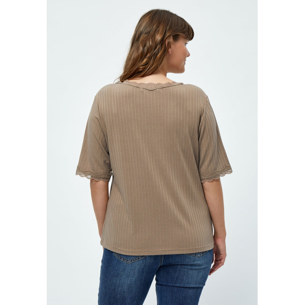 Peppercorn PCGai Lace Blouse Curve Blouse 0273M Warm Sand Melange