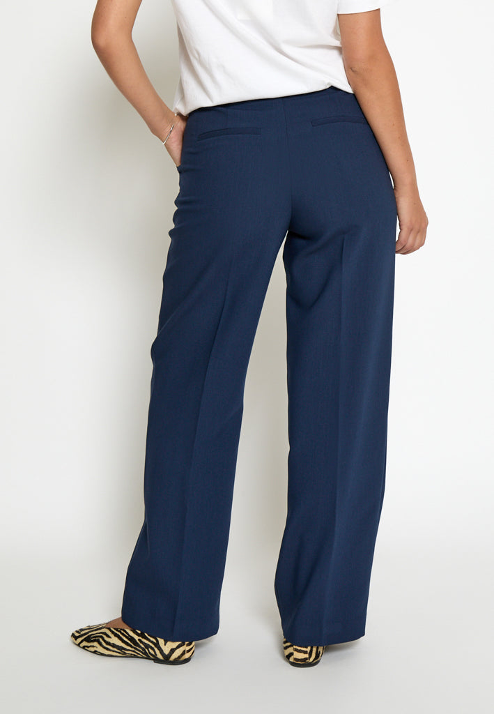 Peppercorn PCGina Straight Pant Pant 5270 Black Iris