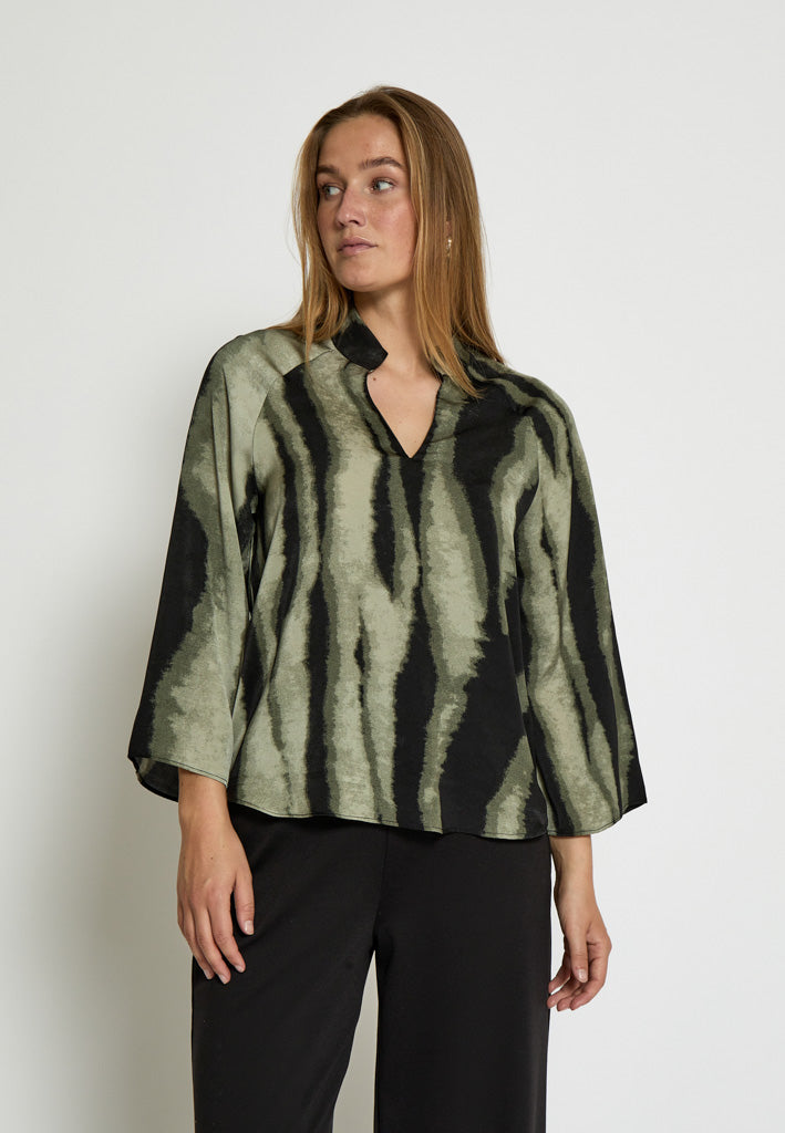 Peppercorn PCJeanne Blouse Blouse 3627P Grape Leaf Print