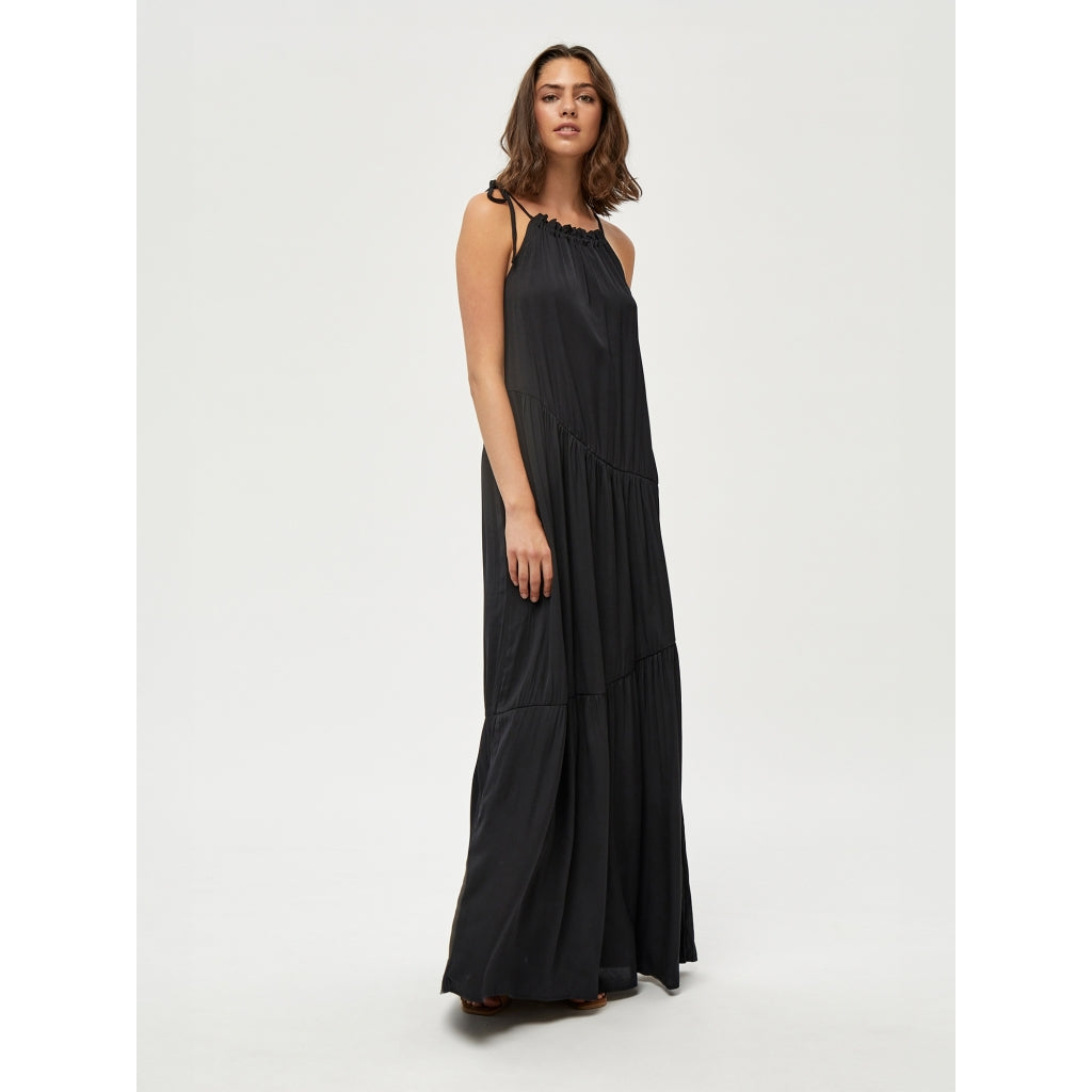 Peppercorn PCJoyla Halter Dress Dress 9000 Black