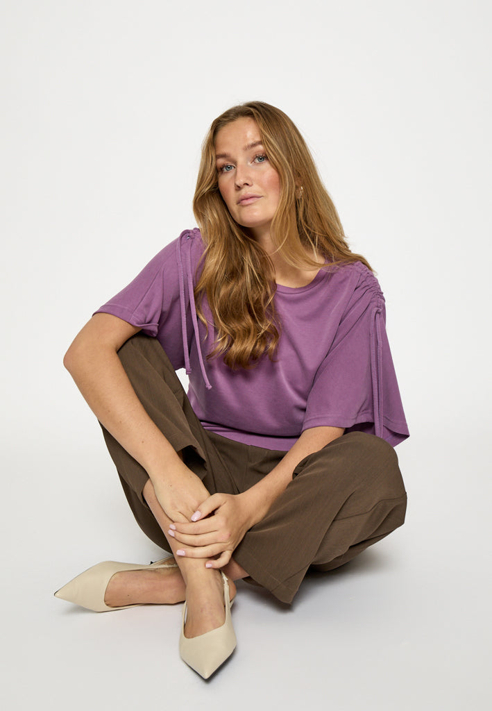 Peppercorn PCLana Batsleeve Blouse Blouse 7641 SPARKLING GRAPE