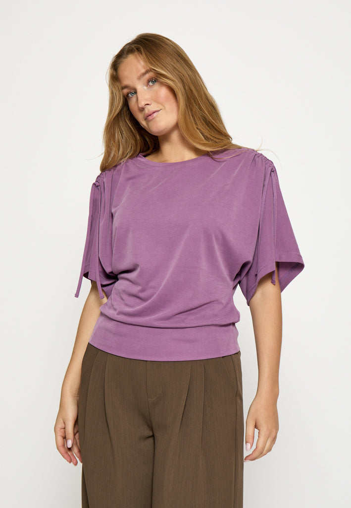 Peppercorn PCLana Batsleeve Blouse Blouse 7641 SPARKLING GRAPE