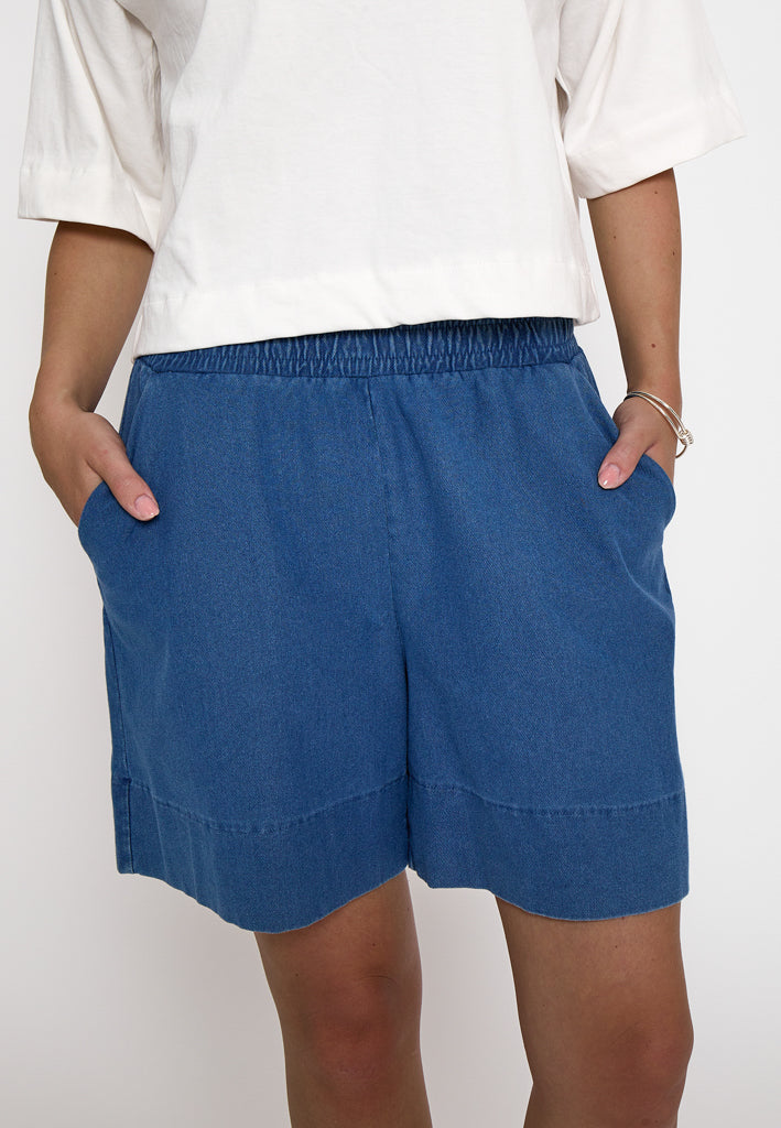 Peppercorn PCNaddie Shorts Shorts 9610 Mid Blue Denim