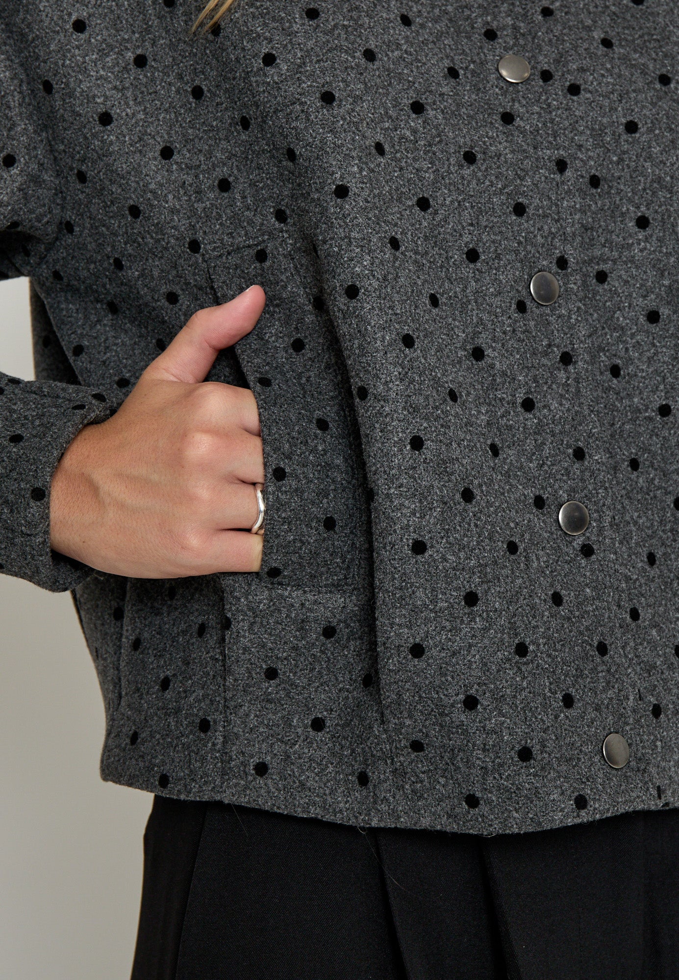 Peppercorn PCNathalie Dot Bomber Jacket Jacket 129P Dark Grey Print