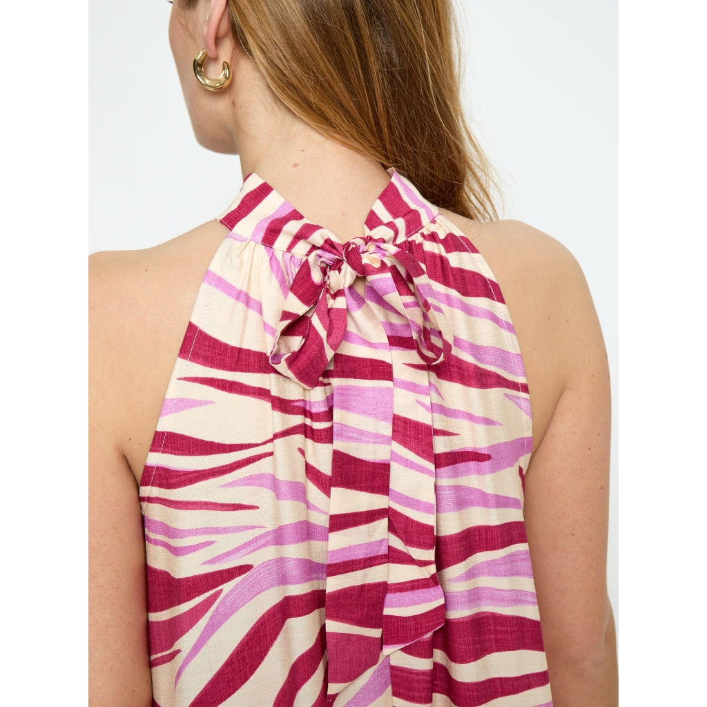 Peppercorn PCOpeya Halterneck Dress Dress 7031P Fuchsia Feodora Print