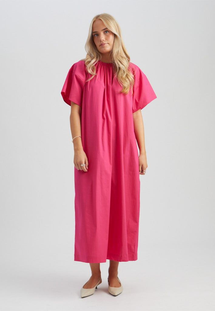 Peppercorn PCOtana Dress Dress 7031 Fuchsia Fedora