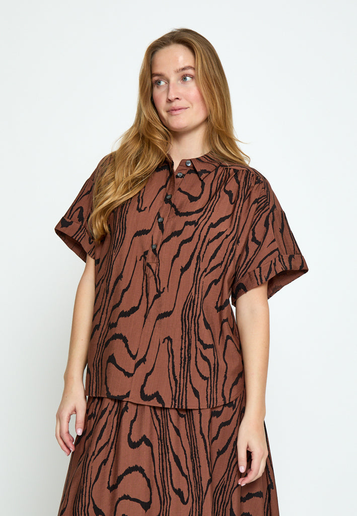 Peppercorn PCOzzy Blouse Blouse 4999P Mink Brown Print