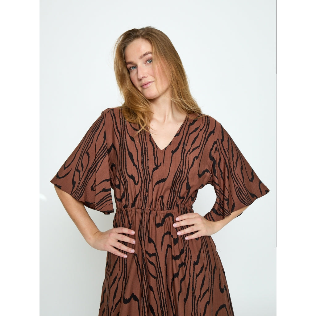 Peppercorn PCOzzy Dress Dress 4999P Mink Brown Print