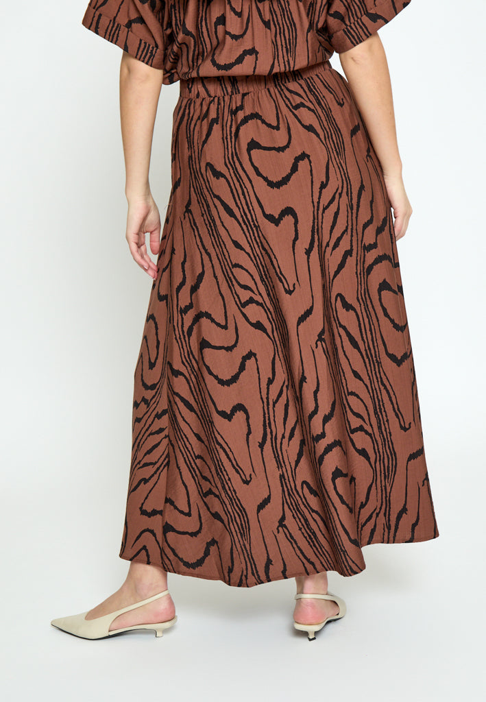 Peppercorn PCOzzy Maxi Skirt Skirt 4999P Mink Brown Print