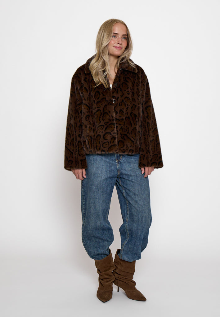 Peppercorn PCPat Faux Fur Jacket Jacket 345 DARK BROWN PRINT