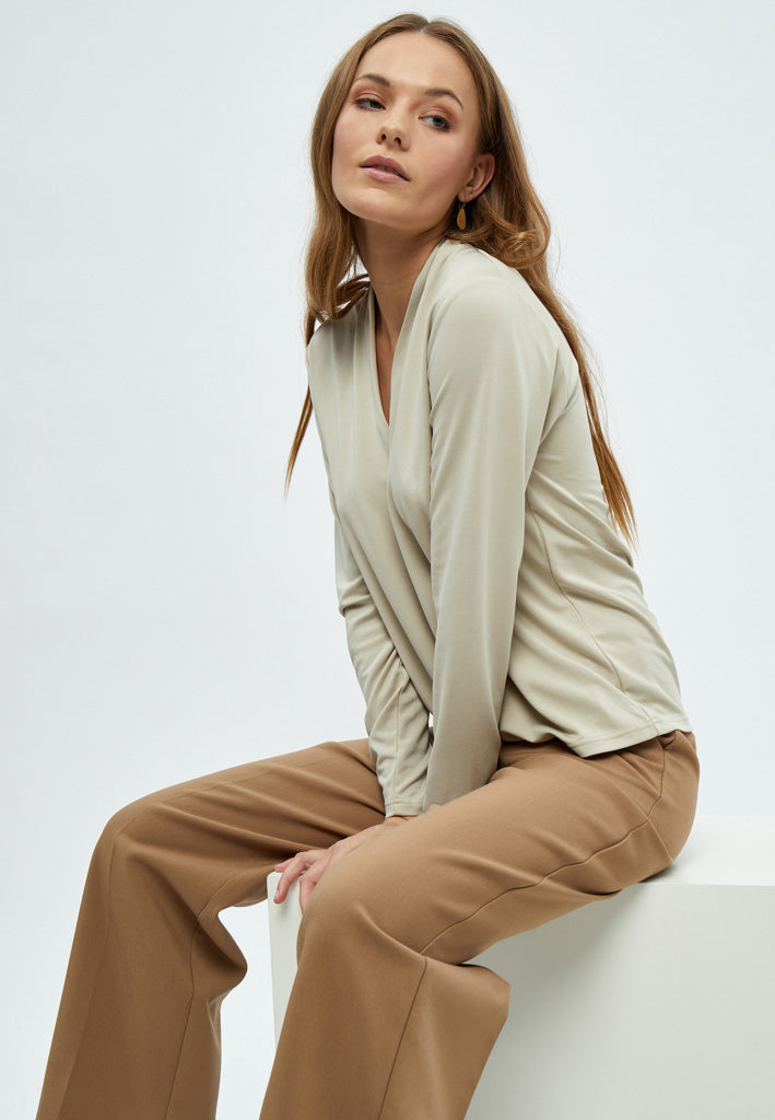 Peppercorn PCPayton V-Neck Long Sleeve Blouse Blouse 2105 Feather Gray