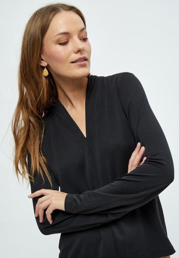Peppercorn PCPayton V-Neck Long Sleeve Blouse Blouse 9000 Black