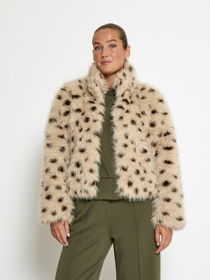Peppercorn PCRandia Faux Fur jacket Jacket 326 Incense Beige