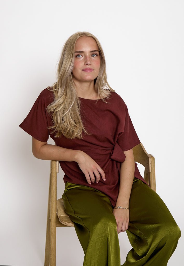 Peppercorn PCRebecca Blouse Blouse 1008 Maroon Red