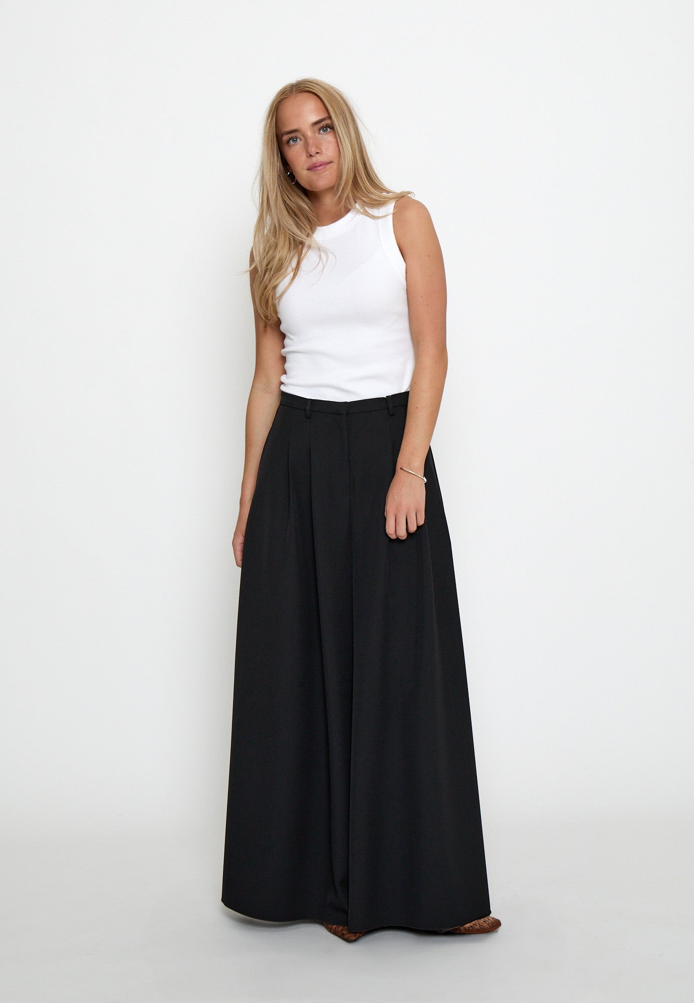 Peppercorn PCSilia Skirt Pant Pant 9000 Black