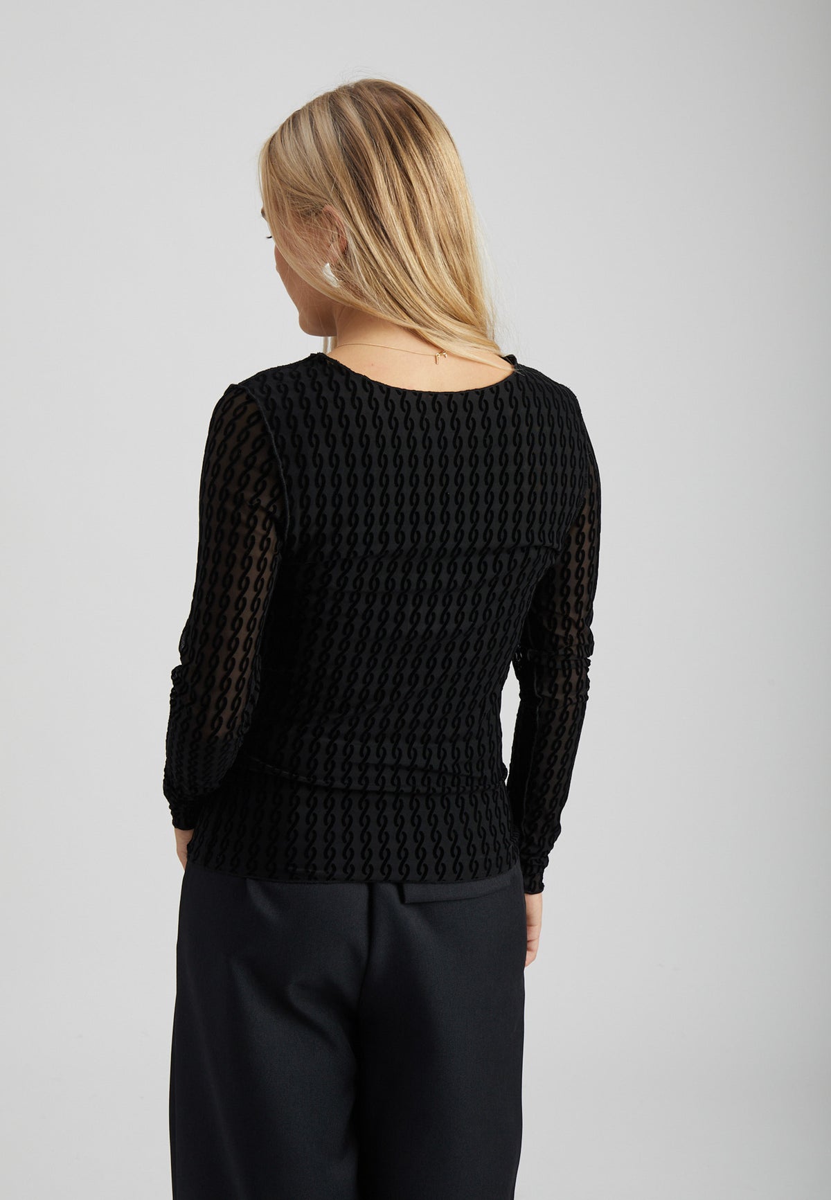 Peppercorn PCTillie Mesh Top Top 9000 Black