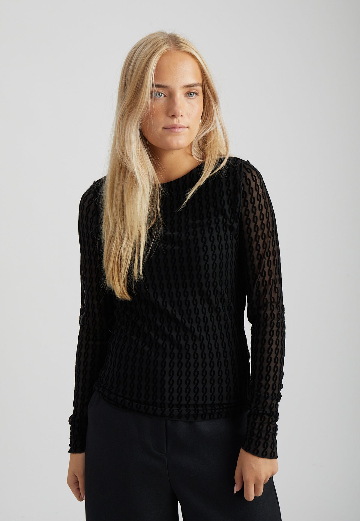 Peppercorn PCTillie Mesh Top Top 9000 Black